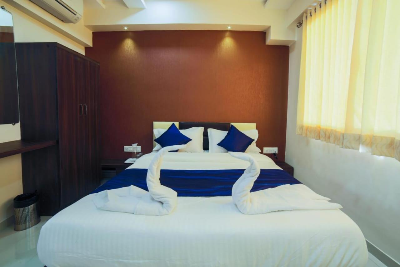 Hotel Swell Ahmedabad Exterior foto